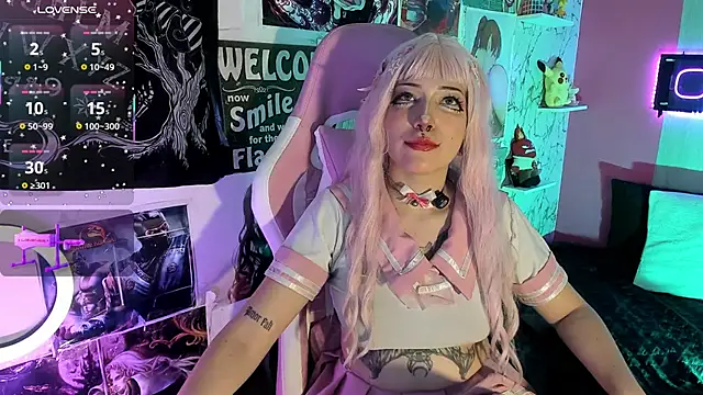 AuroraChannn online show from 17, 11, 2025