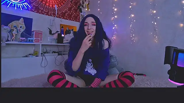 Snapshot of whoalexxa chatting on 9, 11, 2025 whoalexxa online show from 9, 11, 2025