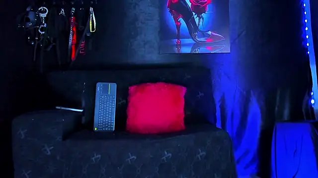 SharonnStones online show from 14, 1, 2026