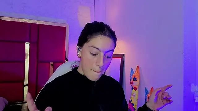 moon winy online show from 22, 3, 2026