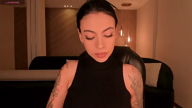ChristineFord  online show from 1, 7, 2026