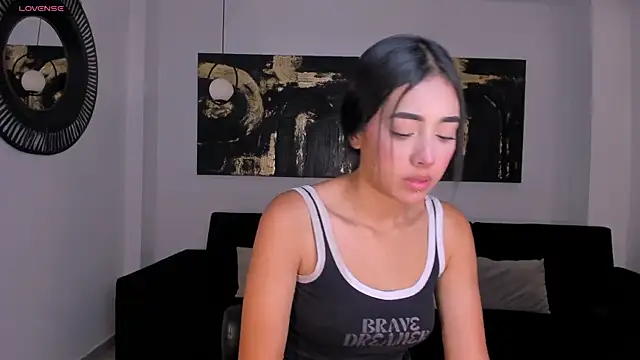 ScarlettBlaze  online show from 4, 12, 2025