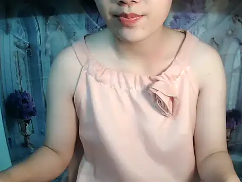 Lyna 207 online show from 8, 11, 2025