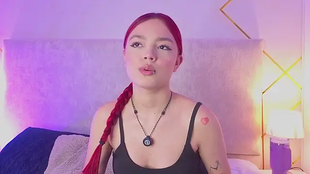 Martinaa Garcia online show from 8, 7, 2026
