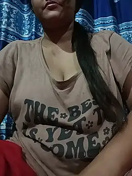 Snapshot of Fucking_Moni chatting on 23, 6, 2026 Fucking Moni online show from 23, 6, 2026