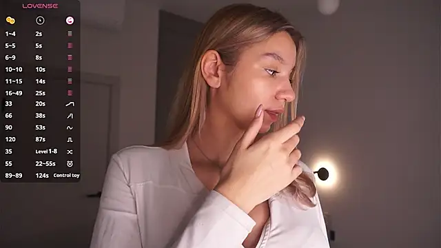 Snapshot of BrynnHolverson chatting on 22, 2, 2026 BrynnHolverson online show from 22, 2, 2026