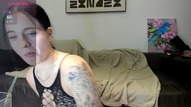 LexiSinnn online show from 5, 12, 2025