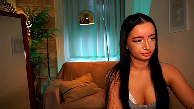  blackpearlll online show from 21, 4, 2026