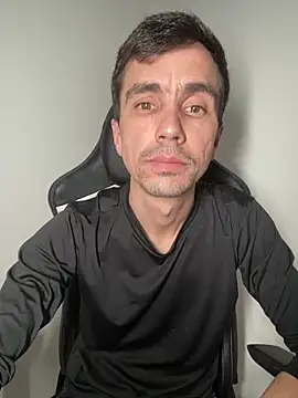 leozin01 online show from 4, 5, 2026