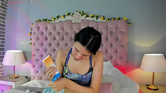 TanyaBello online show from 2, 4, 2026