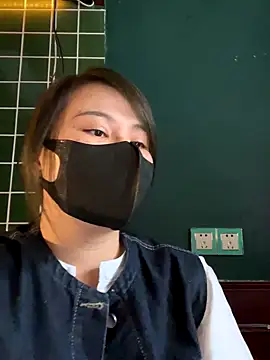 Snapshot of Alice9988 chatting on 28, 10, 2025 Alice9988 online show from 28, 10, 2025