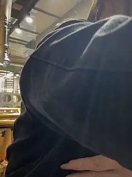 Snapshot of Alice9988 chatting on 10, 11, 2025 Alice9988 online show from 10, 11, 2025