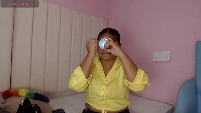 miel alisha online show from 29, 11, 2025