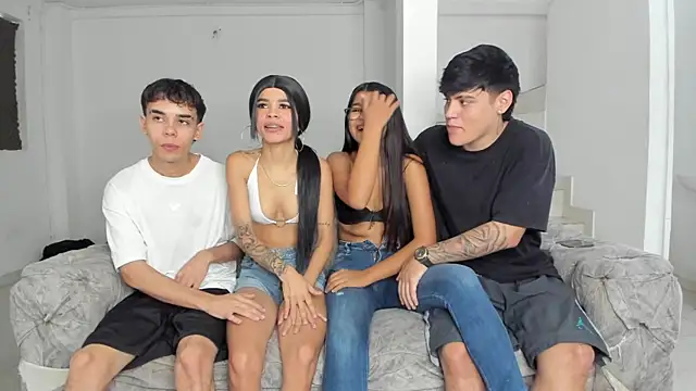 Snapshot of HottWett chatting on 29, 10, 2025 HottWett online show from 29, 10, 2025