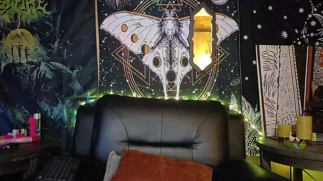 ImKatMeow online show from 23, 7, 2026
