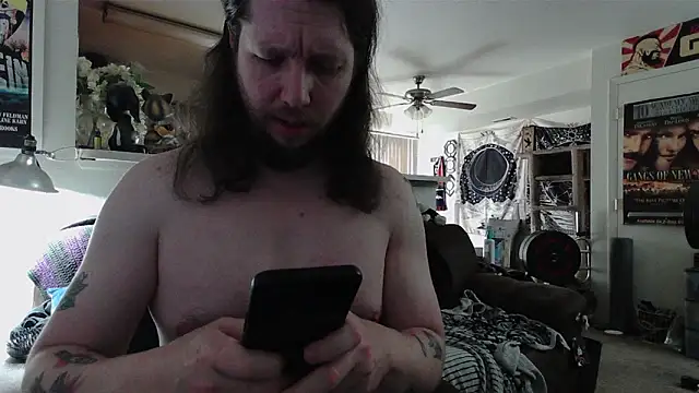 biggerisbetter12 online show from 10, 4, 2026