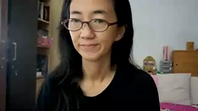 Snapshot of princessD077 chatting on 5, 2, 2026 princessD077 online show from 5, 2, 2026