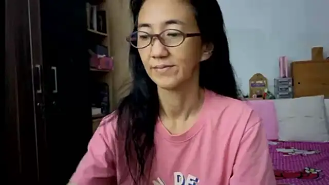 Snapshot of princessD077 chatting on 14, 2, 2026 princessD077 online show from 14, 2, 2026