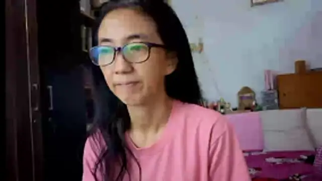 Snapshot of princessD077 chatting on 15, 2, 2026 princessD077 online show from 15, 2, 2026