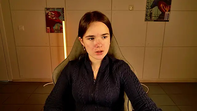 May Bloom online show from 25, 11, 2025