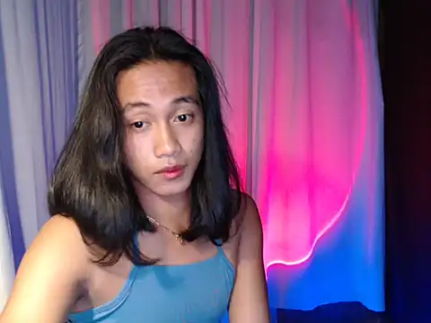 taylaxuxu online show from 11, 4, 2026