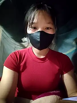 linh-miu99 online show from 19, 12, 2025