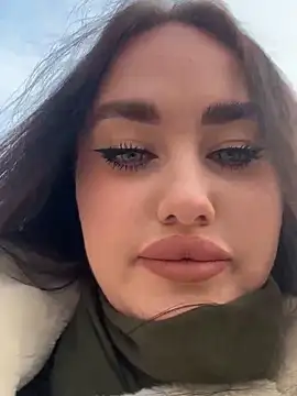 KiraSunshine online show from 20, 11, 2025