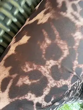 KiraSunshine online show from 3, 2, 2026