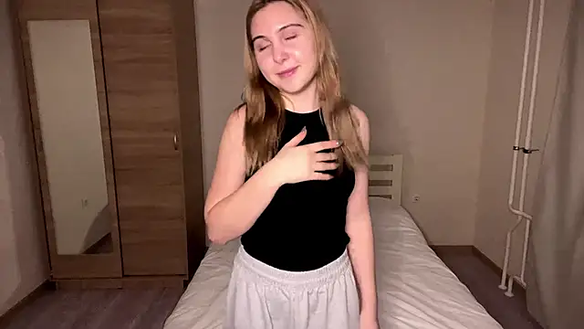 MyraLitterers online show from 1, 12, 2025