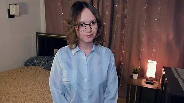 DenaDubberly online show from 6, 11, 2025