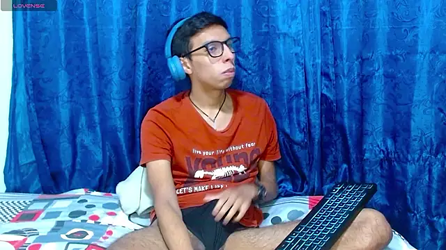 DavTwink3100 online show from 28, 3, 2026