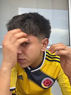 motomotoboy online show from 2, 3, 2026