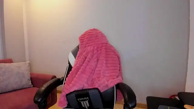 stefy bratz online show from 5, 2, 2026