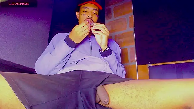 Anaconda larga online show from 23, 10, 2025