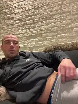 Rotteei1 online show from 6, 2, 2026