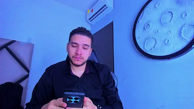 mike 257 online show from 13, 2, 2026