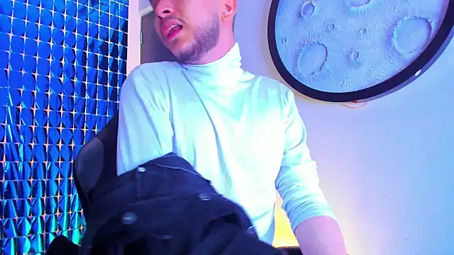 mike 257 online show from 5, 3, 2026