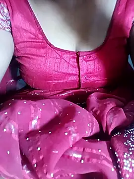 Hot cauple indian online show from 6, 4, 2026