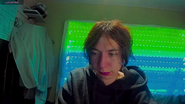 najimi uwu online show from 24, 11, 2025