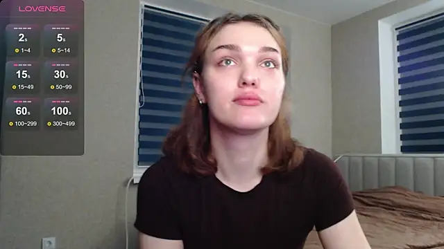 EmiliaRhodes online show from 23, 10, 2025