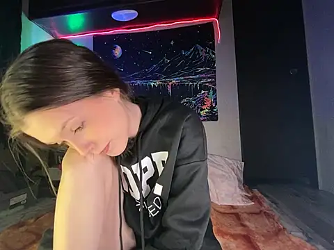 Thedeepwebcutie online show from 28, 2, 2026