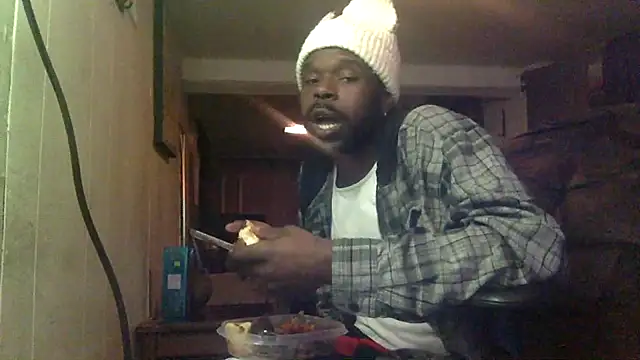 Snapshot of misterincred chatting on 1, 12, 2025 misterincred online show from 1, 12, 2025