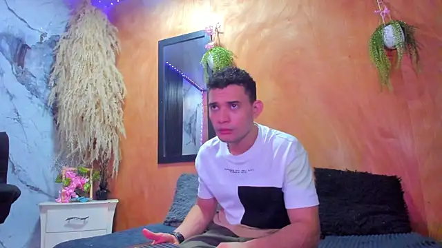 Snapshot of Jax_Thunder chatting on 13, 2, 2026 Jax Thunder online show from 13, 2, 2026