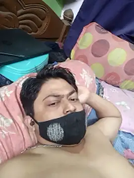 Snapshot of Raj_294000 chatting on 5, 11, 2025 Raj 294000 online show from 5, 11, 2025