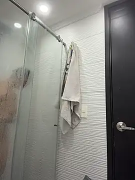 violeta365 online show from 11, 4, 2026