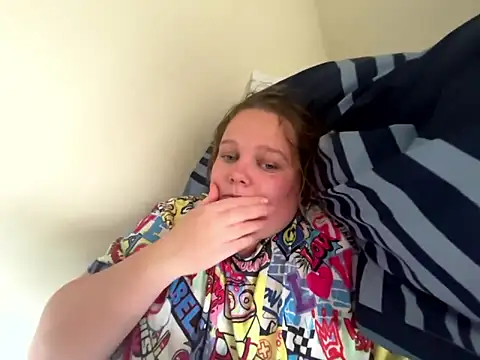 Scarletcum22 online show from 19, 4, 2026