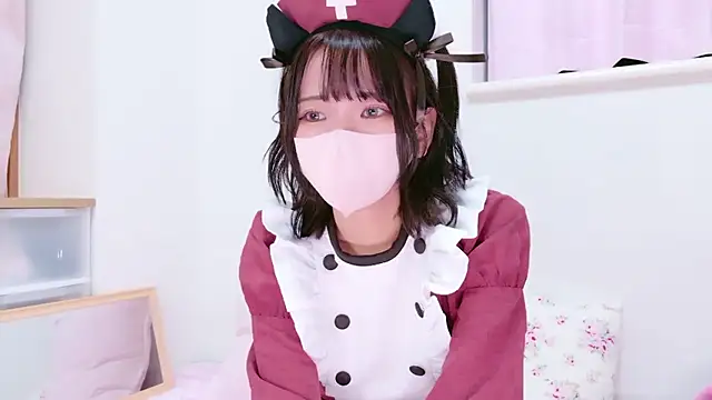 Snapshot of xKoharux chatting on 31, 10, 2025 xKoharux online show from 31, 10, 2025