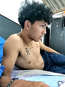 LyliaWood online show from 25, 10, 2025