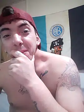 Snapshot of Argentino_96 chatting on 22, 10, 2025 Argentino 96 online show from 22, 10, 2025