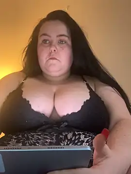 Maya 29x online show from 6, 3, 2026